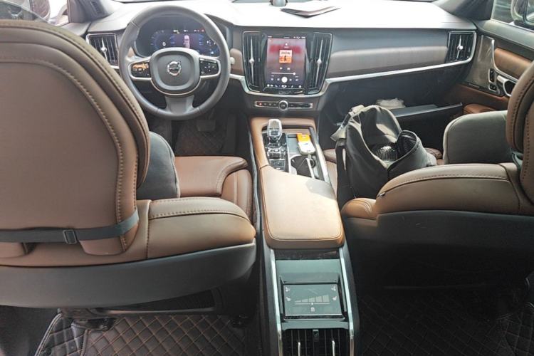 Used Volvo S90 2025 B5 Zhiya Luxury Edition Center Console