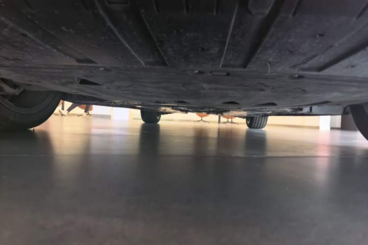 Used Volvo S90 2025 B5 Zhiyi Luxury Edition Chassis Front