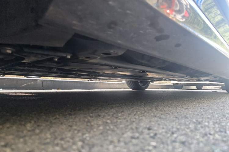 Used Volvo S90 2025 B5 Zhiyuan Luxury Edition Chassis Front Left