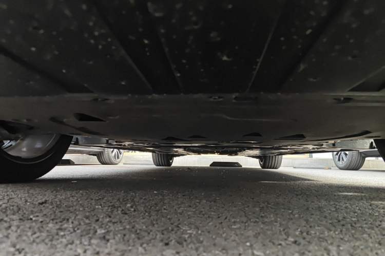 Used Volvo S90 2025 B5 Zhiyuan Luxury Edition Chassis Front