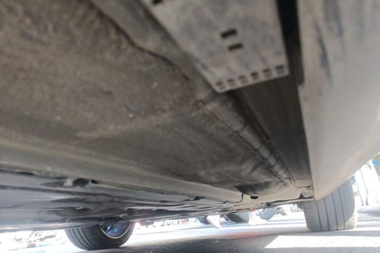 Used Volvo S90 2025 B5 Zhiyuan Luxury Edition Chassis Front Right