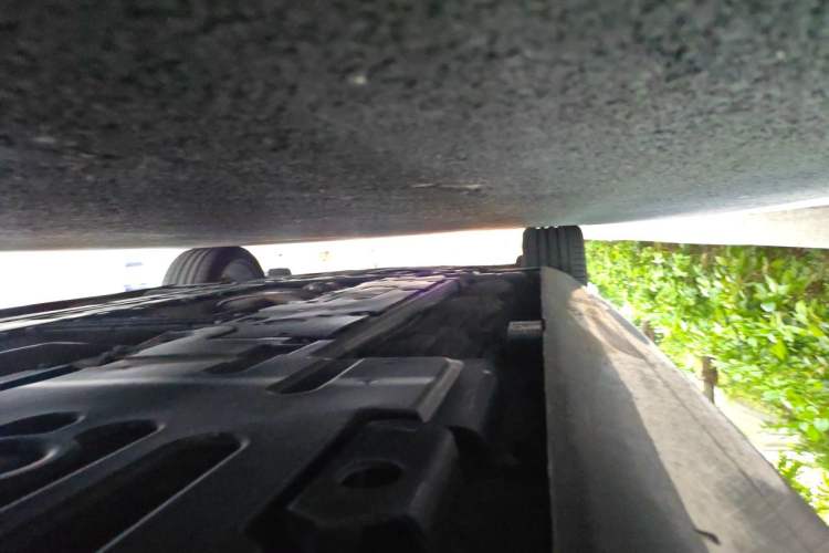 Used Volvo S90 2025 B5 Zhiyuan Luxury Edition Chassis Rear Left