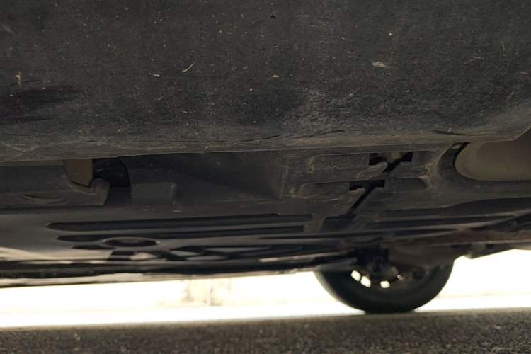 Used Volvo S90 2025 B5 Zhiyi Luxury Edition Chassis Rear Left