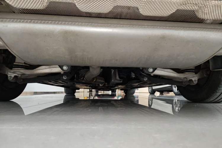 Used Volvo S90 2025 B5 Zhiyi Luxury Edition Chassis Rear