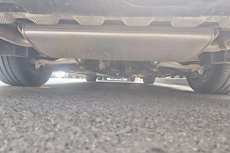 Used Volvo S90 2025 B5 Zhiyuan Luxury Edition Chassis Rear