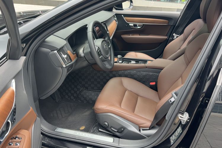 Used Volvo S90 2025 B5 Zhiyi Luxury Edition Driver Seat