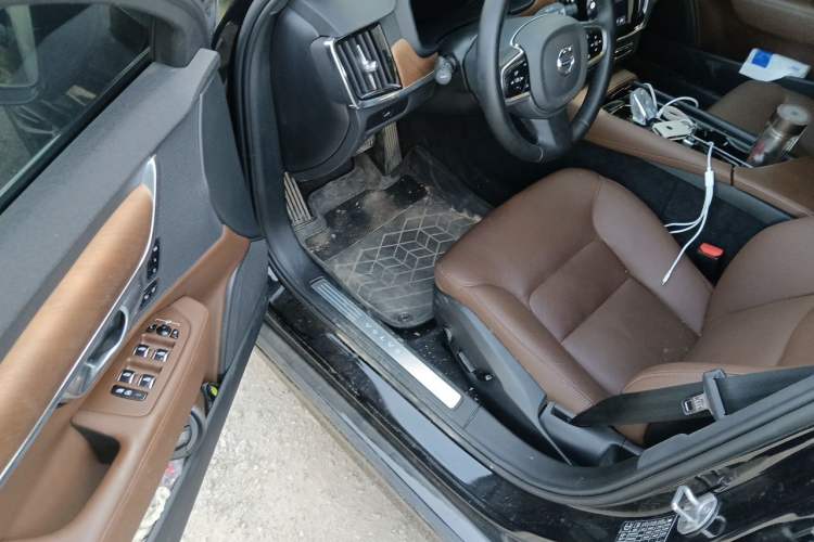 Used Volvo S90 2025 B5 Zhiyi Luxury Edition Driver Seat