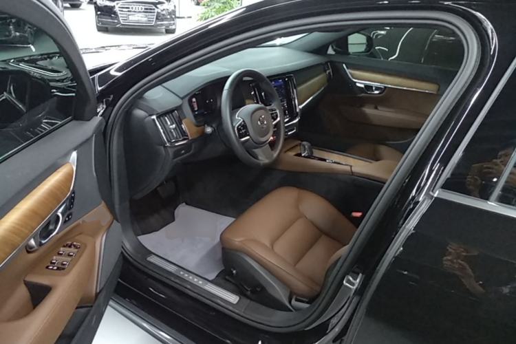 Used Volvo S90 2025 B5 Zhiyi Luxury Edition Driver Seat