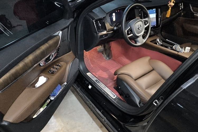 Used Volvo S90 2025 B5 Zhiyuan Luxury Edition Driver Seat