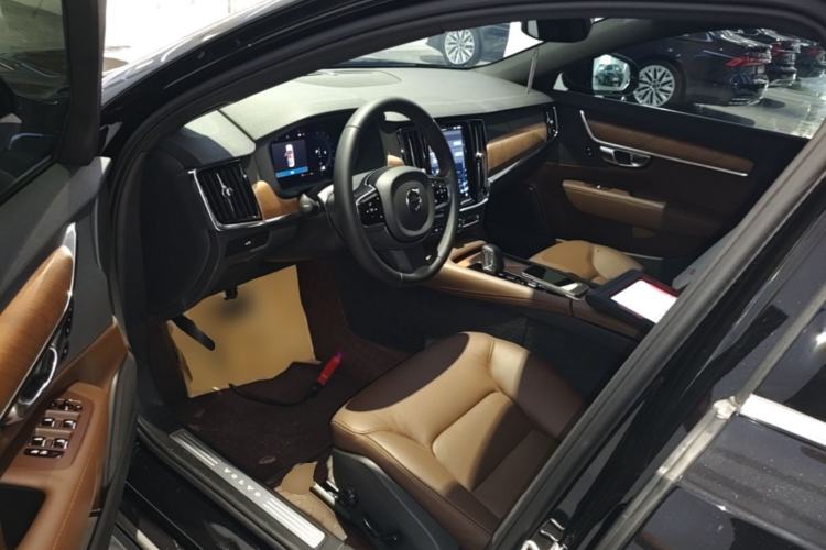 Used Volvo S90 2025 B5 Zhiyi Luxury Edition Driver Seat