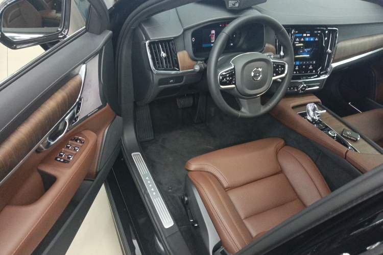 Used Volvo S90 2025 B5 Zhiya Luxury Edition Driver Seat