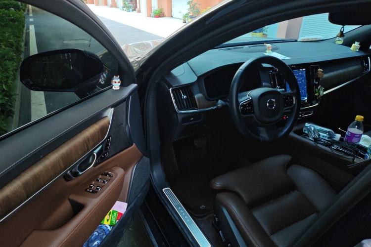 Used Volvo S90 2025 B5 Zhiyuan Luxury Edition Driver Seat