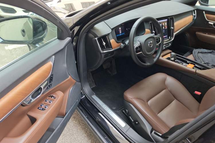 Used Volvo S90 2025 B5 Zhiyi Luxury Edition Driver Seat