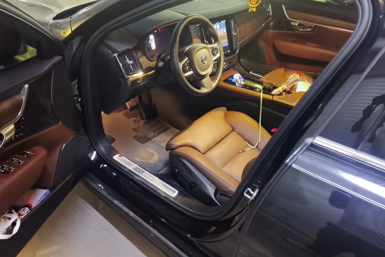 Used Volvo S90 2025 B5 Zhiyuan Luxury Edition Driver Seat