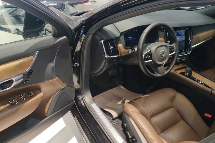 Used Volvo S90 2025 B5 Zhiyi Luxury Edition Driver Seat