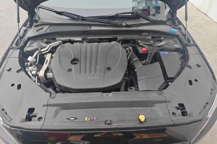 Used Volvo S90 2025 B5 Zhiyuan Luxury Edition Engine Bay