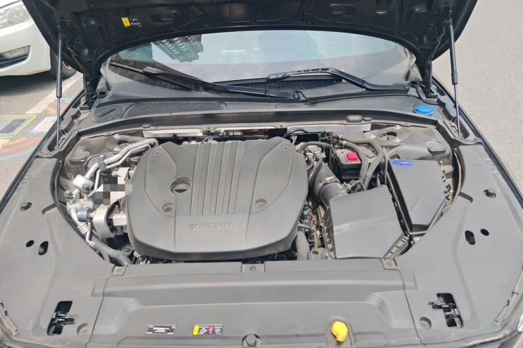 Used Volvo S90 2025 B5 Zhiyuan Luxury Edition Engine Bay