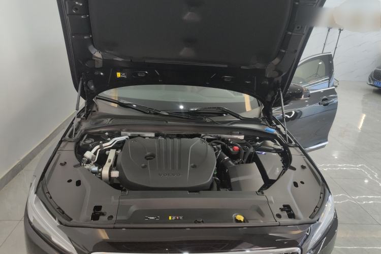 Used Volvo S90 2025 B5 Zhiyuan Luxury Edition Engine Bay