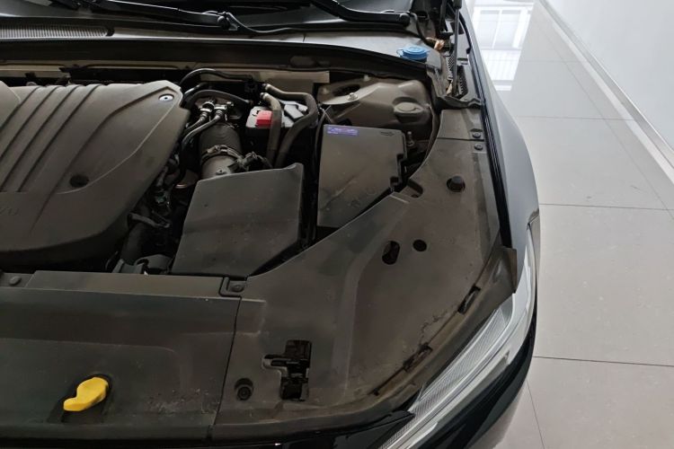 Used Volvo S90 2025 B5 Zhiyi Luxury Edition Engine Bay Left