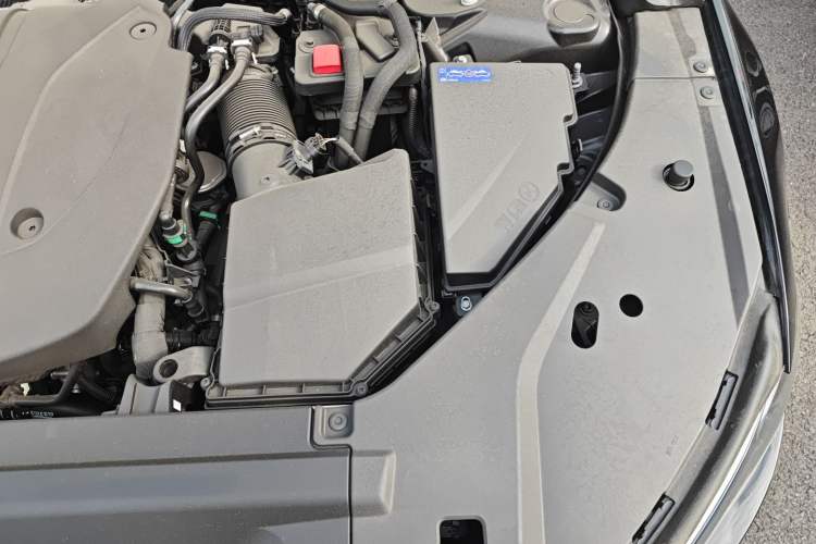 Used Volvo S90 2025 B5 Zhiyuan Luxury Edition Engine Bay Left