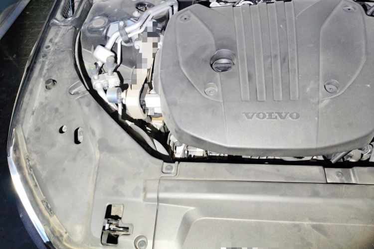 Used Volvo S90 2025 B5 Zhiyuan Luxury Edition Engine Bay Right