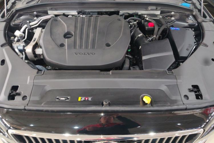 Used Volvo S90 2025 B5 Zhiyuan Luxury Edition Engine Bay