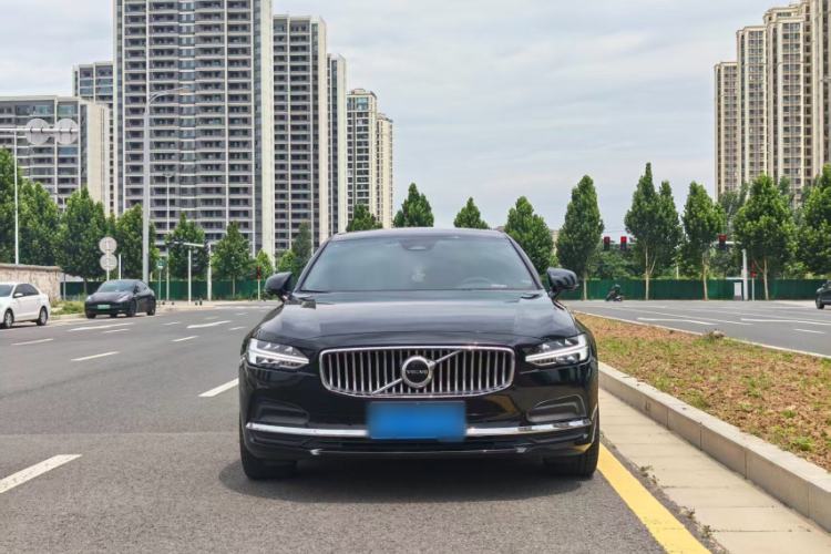 Used Volvo S90 2025 B5 Zhiyuan Luxury Edition Exterior 1