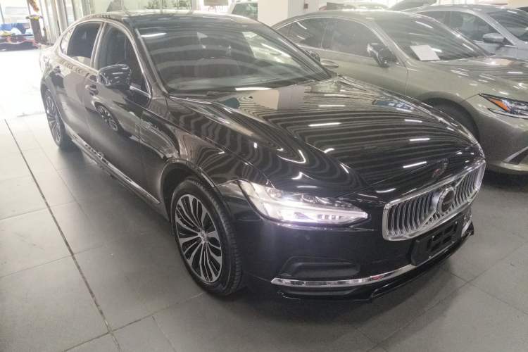 Used Volvo S90 2025 B5 Zhiyi Luxury Edition Exterior 1