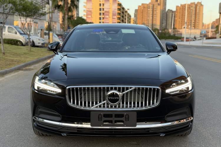Used Volvo S90 2025 B5 Zhiyuan Luxury Edition Exterior 1