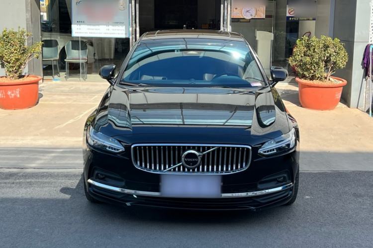 Used Volvo S90 2025 B5 Zhiya Luxury Edition Exterior 1