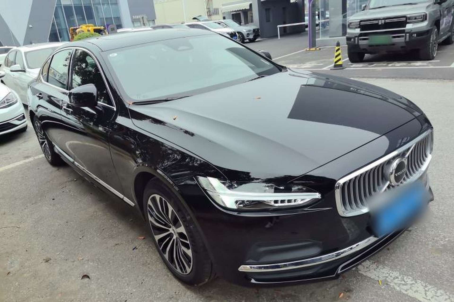 Used Volvo S90 2025 B5 Zhiyi Luxury Edition Exterior 1