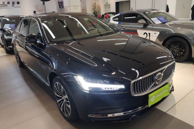 Used Volvo S90 2025 B5 Zhiyi Luxury Edition Exterior 1