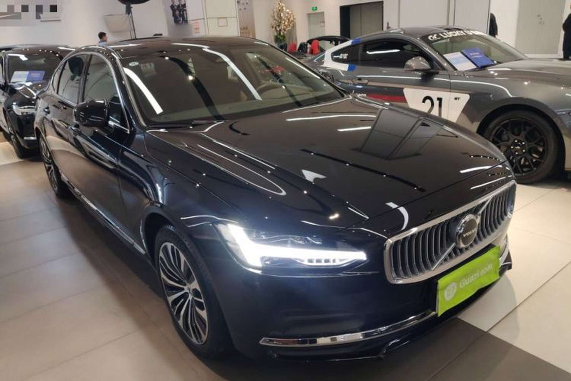 Used Volvo S90 2025 B5 Zhiyi Luxury Edition Exterior 1