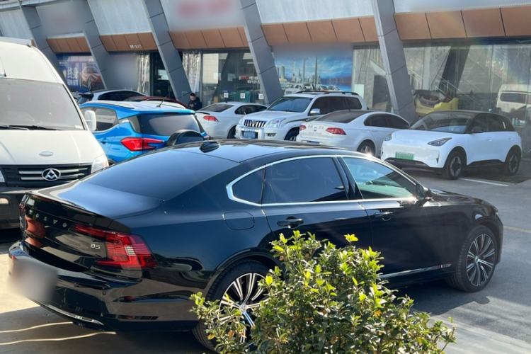 Used Volvo S90 2025 B5 Zhiya Luxury Edition Exterior 2