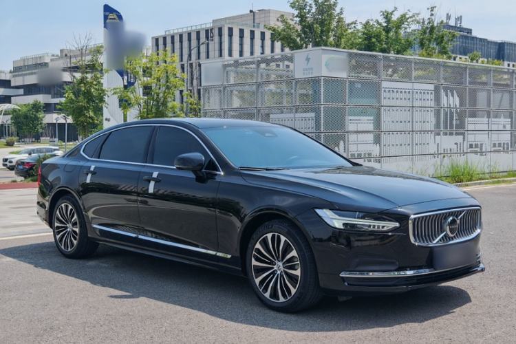 Used Volvo S90 2025 B5 Zhiyi Luxury Edition Exterior 2
