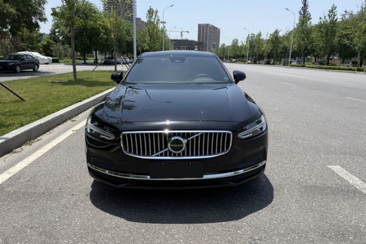 Used Volvo S90 2025 B5 Zhiyuan Luxury Edition Exterior 2