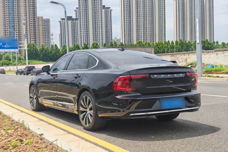 Used Volvo S90 2025 B5 Zhiyuan Luxury Edition Exterior 3