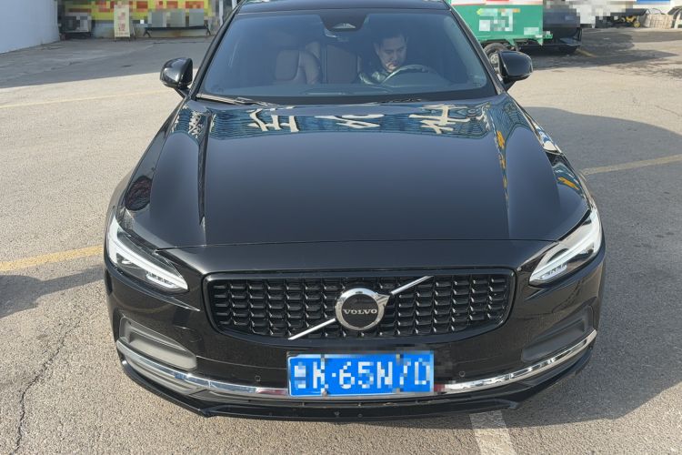 Used Volvo S90 2025 B5 Zhiyuan Luxury Edition Exterior 3