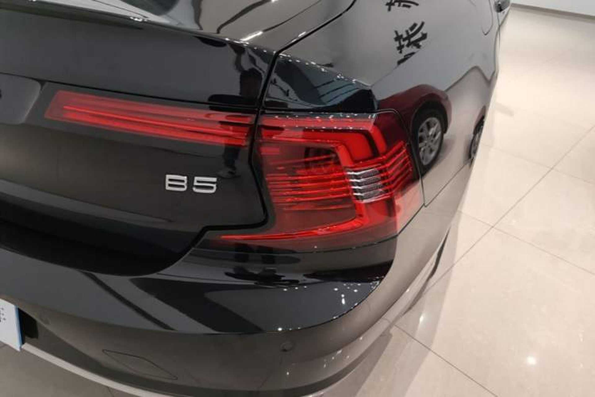 Used Volvo S90 2025 B5 Zhiyi Luxury Edition Exterior 3