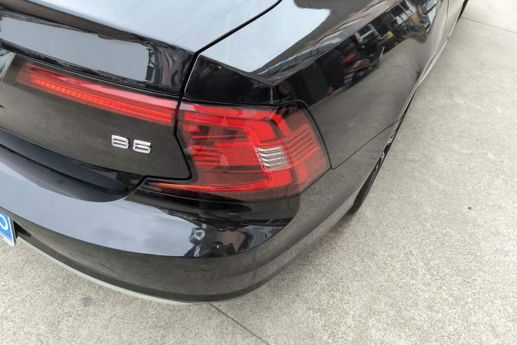 Used Volvo S90 2025 B5 Zhiyuan Luxury Edition Exterior 3