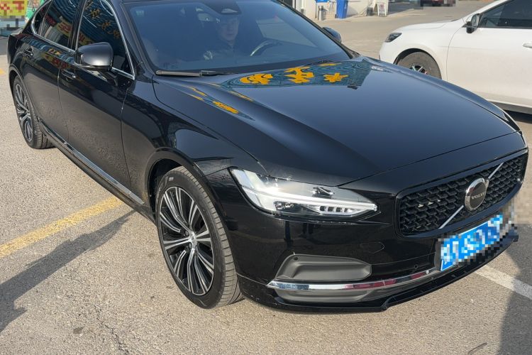 Used Volvo S90 2025 B5 Zhiyuan Luxury Edition Exterior 4