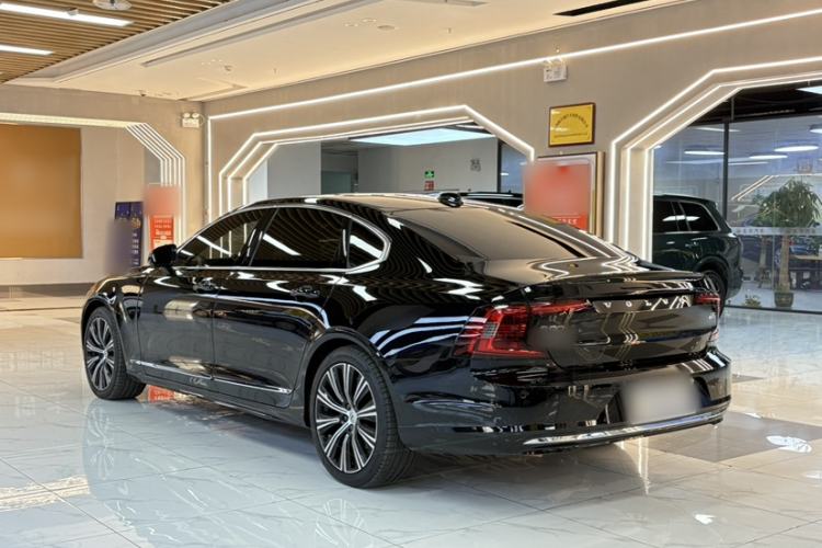 Used Volvo S90 2025 B5 Zhiya Luxury Edition Exterior 4