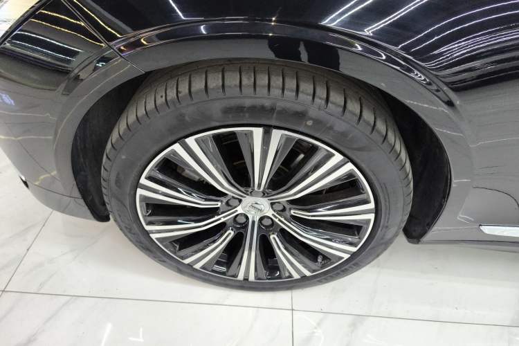 Used Volvo S90 2025 B5 Zhiyuan Luxury Edition Exterior 4