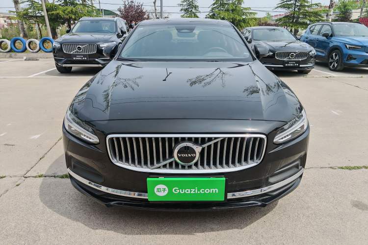 Used Volvo S90 2025 B5 Zhiya Luxury Edition Exterior 4