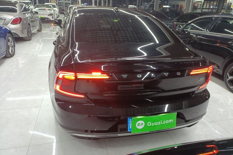 Used Volvo S90 2025 B5 Zhiya Luxury Edition Exterior 4