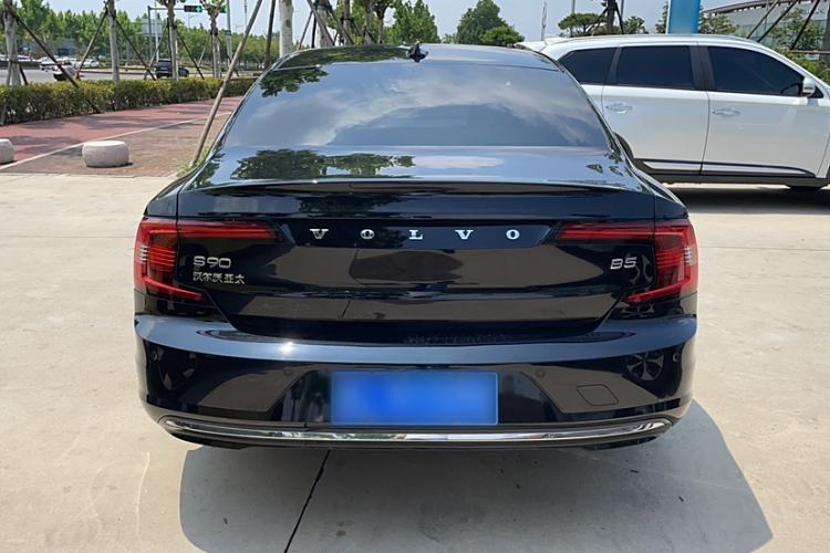 Used Volvo S90 2025 B5 Zhiya Luxury Edition Exterior 4