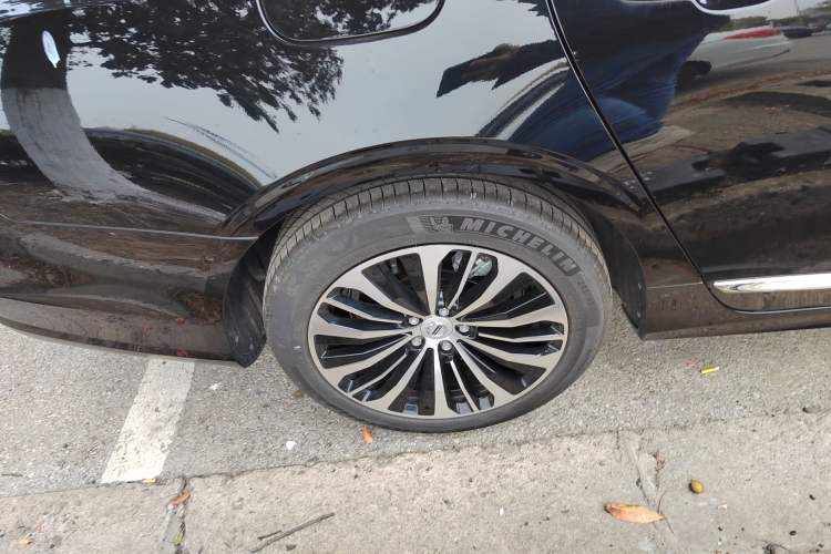 Used Volvo S90 2025 B5 Zhiyi Luxury Edition Exterior 5