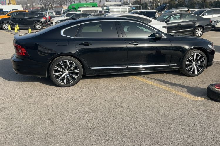 Used Volvo S90 2025 B5 Zhiyuan Luxury Edition Exterior 5