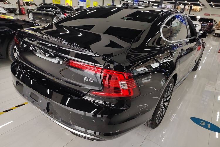 Used Volvo S90 2025 B5 Zhiya Luxury Edition Exterior 5