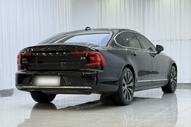 Used Volvo S90 2025 B5 Zhiyuan Luxury Edition Exterior 5